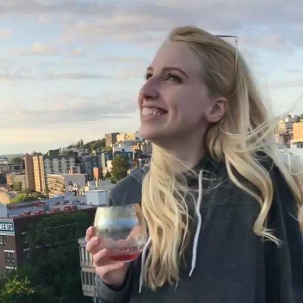 Meet your Posher, Myra